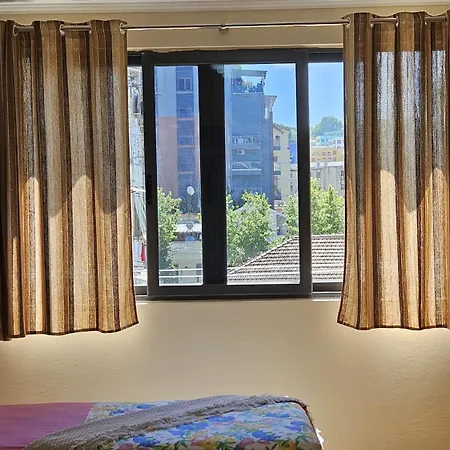 Ela 1 Apartamento Tirana